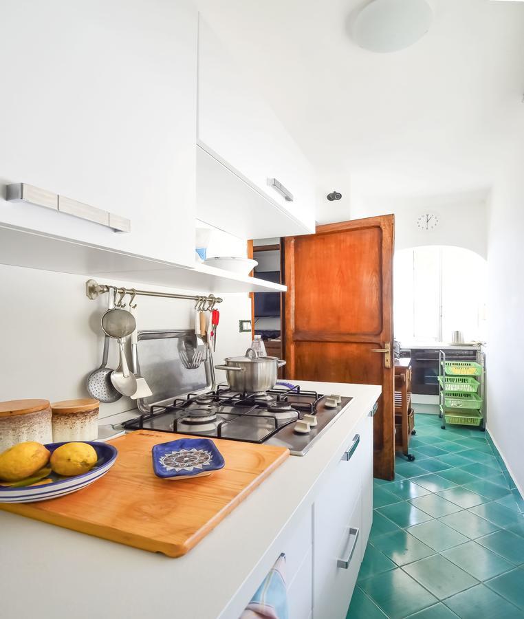 Amore Rentals - Casa Raffi Позитано Экстерьер фото